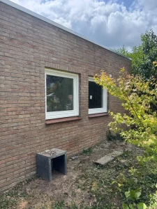 Tempimageet3ync compressed